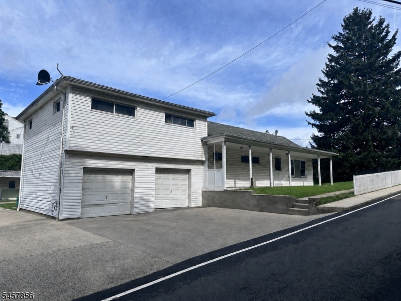 60 Mountain Avenue Paterson NJ 07501