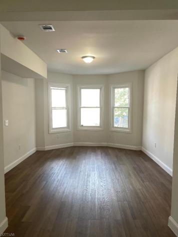 154 Johnson Avenue Newark NJ 07108