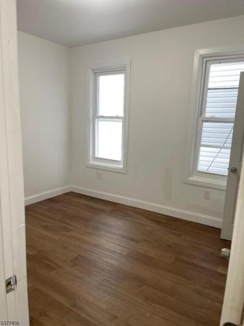 154 Johnson Avenue Newark NJ 07108
