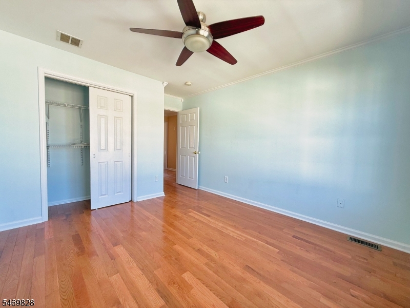 12 Kiser Lane Bridgewater NJ 08807