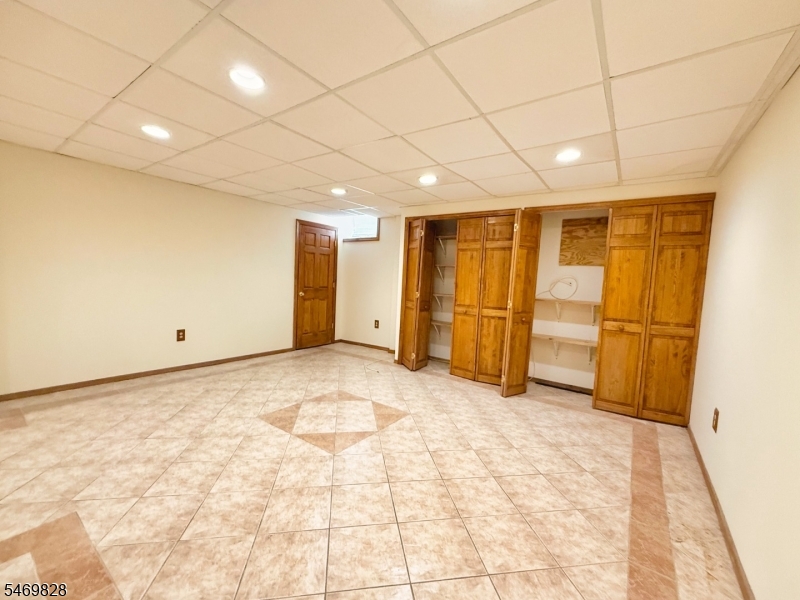 12 Kiser Lane Bridgewater NJ 08807