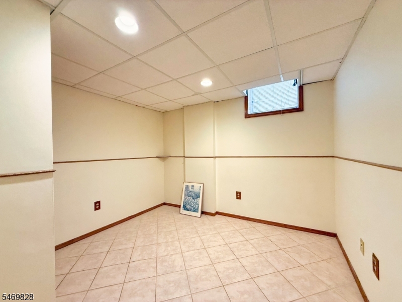 12 Kiser Lane Bridgewater NJ 08807