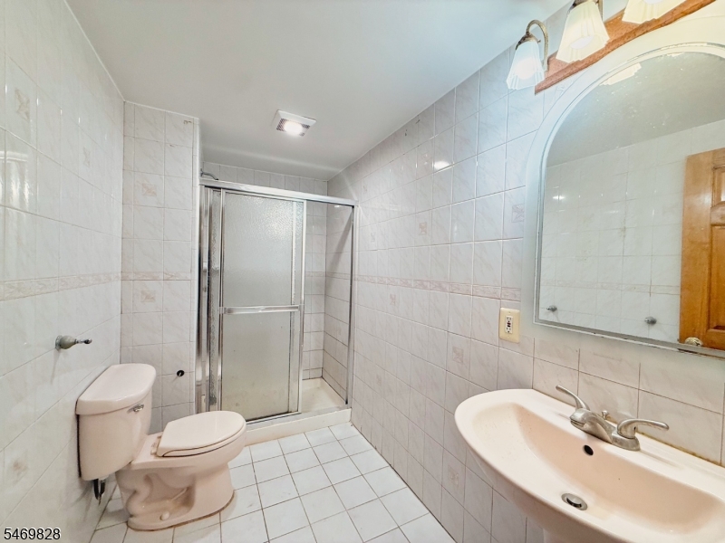 12 Kiser Lane Bridgewater NJ 08807
