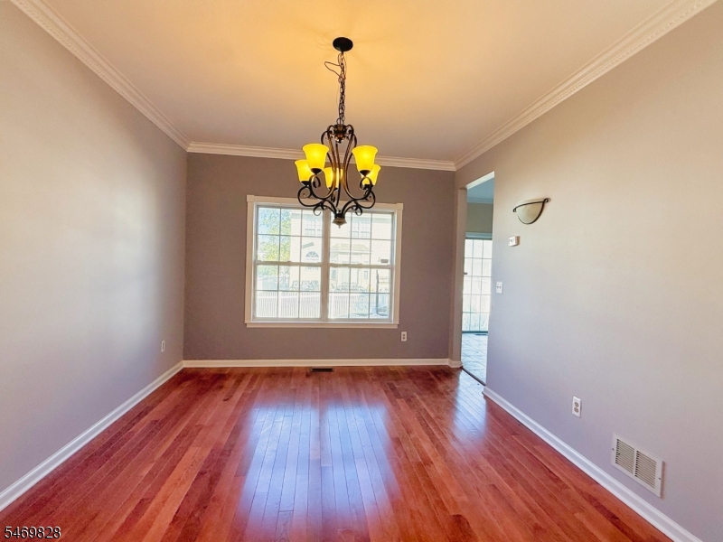 12 Kiser Lane Bridgewater NJ 08807