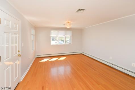 142 Grand Avenue Hawthorne NJ 07506