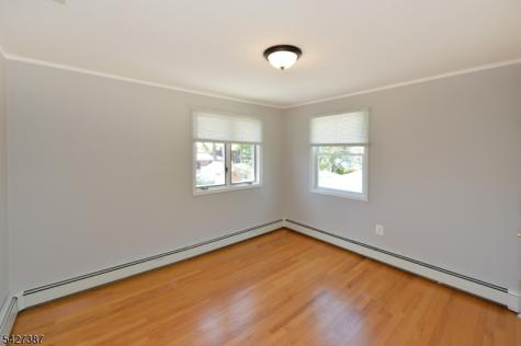142 Grand Avenue Hawthorne NJ 07506
