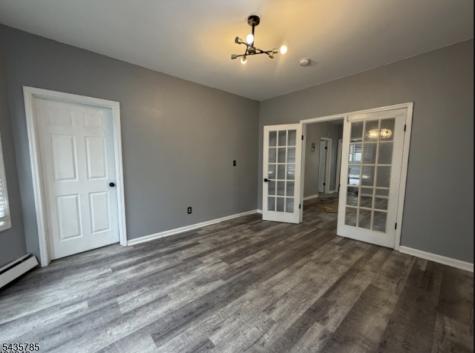 280 S 6th Street Newark NJ 07103