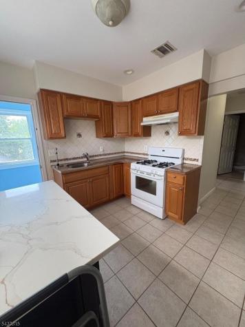 79 Montclair Avenue Little Falls NJ 07424