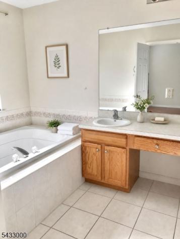 46 Kennedy Court Montgomery NJ 08540