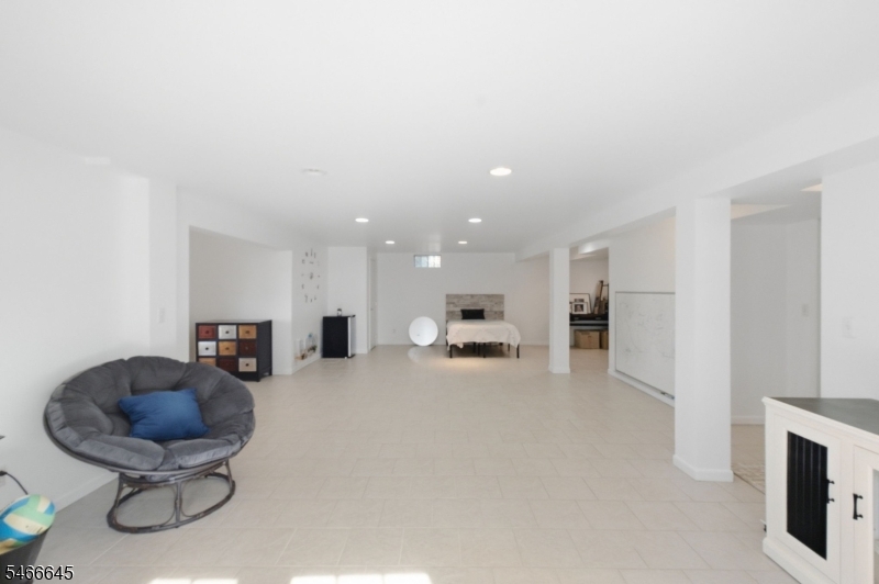 607 Patricia Circle Greenwich NJ 08886