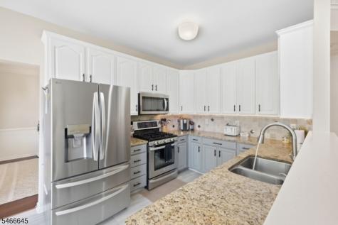 607 Patricia Circle Greenwich NJ 08886