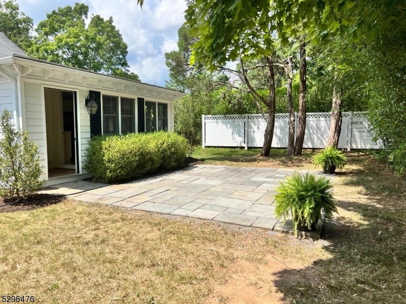 1531 Larger Cross Road Bedminster NJ 07931