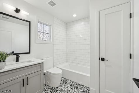 133 Forest Street Montclair NJ 07042