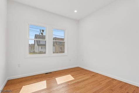 7 Franklin Avenue Montclair NJ 07042
