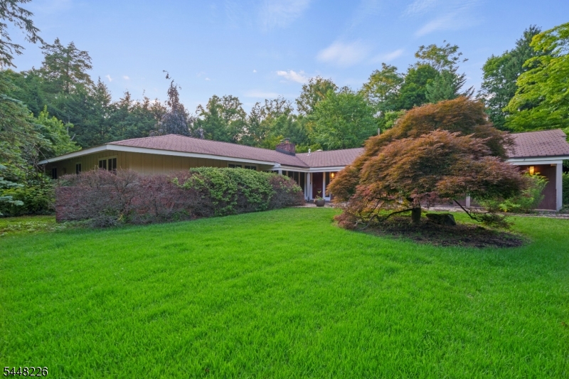 29 Wayside Place Montclair NJ 07042
