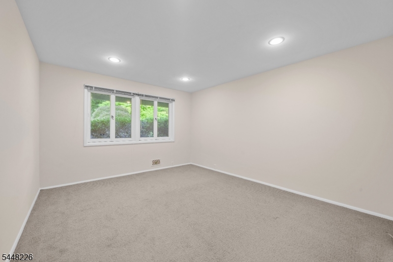 29 Wayside Place Montclair NJ 07042