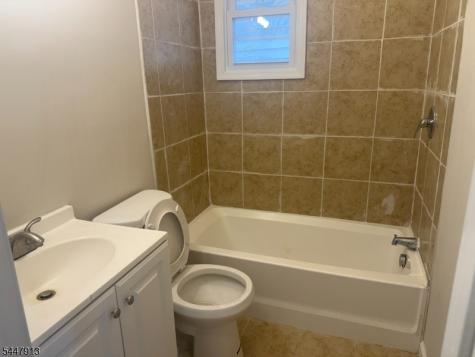 186 N 17th Street East Orange NJ 07017