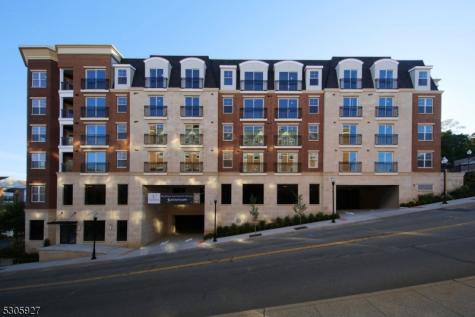 30 Court St J 105 Morristown NJ 07960