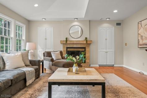 33 Exeter Road Unit 1 Millburn NJ 07078
