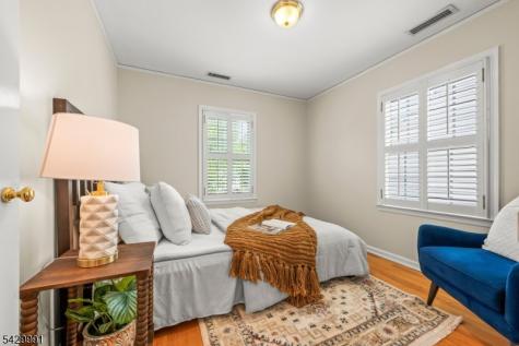 33 Exeter Road Unit 1 Millburn NJ 07078