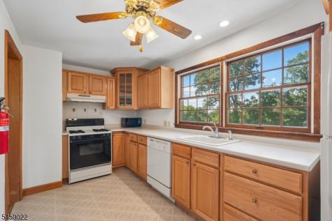 36 Page Drive Oakland NJ 07436