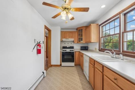 36 Page Drive Oakland NJ 07436
