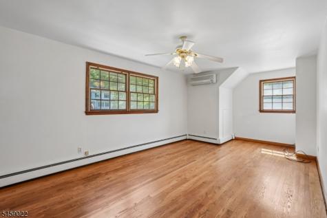 36 Page Drive Oakland NJ 07436