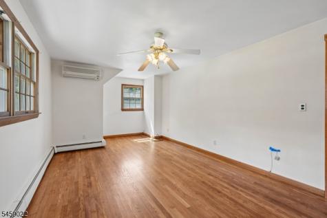36 Page Drive Oakland NJ 07436