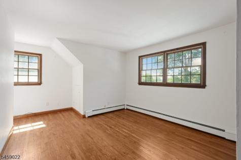 36 Page Drive Oakland NJ 07436