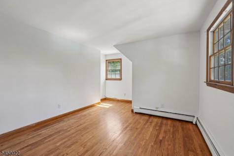 36 Page Drive Oakland NJ 07436