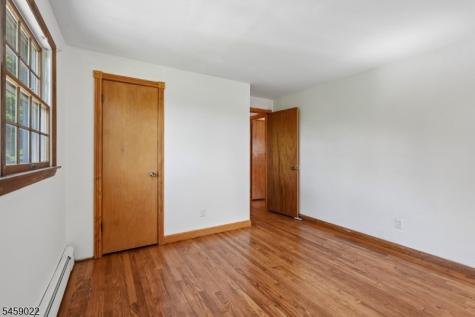 36 Page Drive Oakland NJ 07436