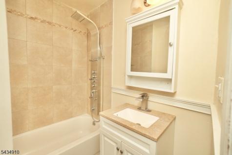 79 Chestnut Street West Orange NJ 07052