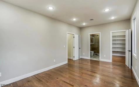 250 22ND Street Irvington NJ 07111