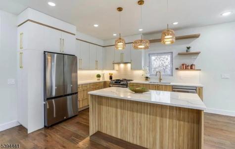 250 22ND Street Irvington NJ 07111