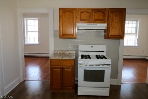 160 New York Avenue Newark NJ 07105