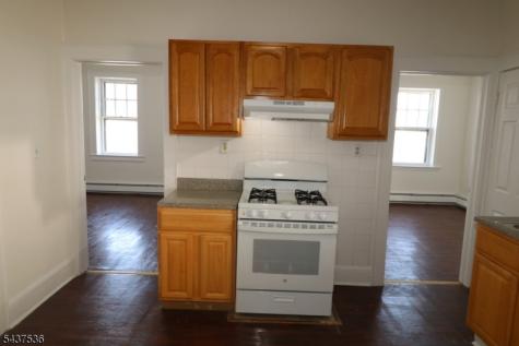 160 New York Avenue Newark NJ 07105