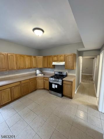 550 Norwood Street East Orange NJ 07018