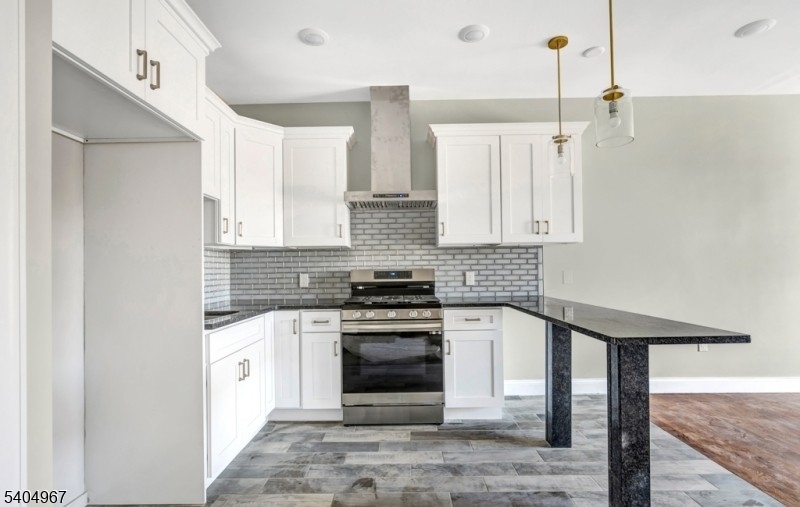 318 Dixon Avenue Paterson NJ 07501