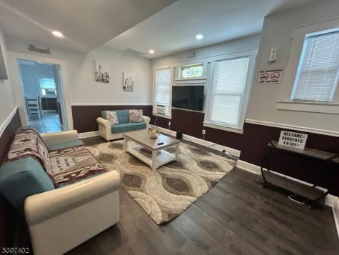 142 Mapes Avenue Floor 2 Newark NJ 07112