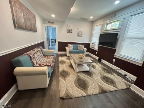 142 Mapes Avenue Floor 2 Newark NJ 07112