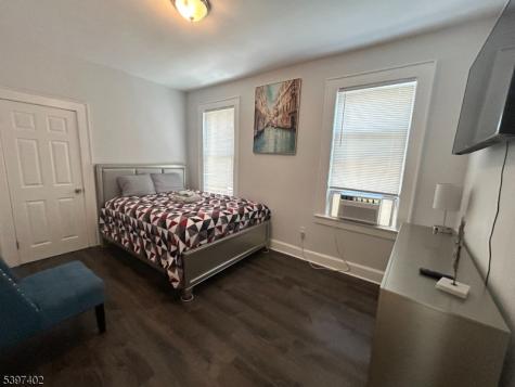 142 Mapes Avenue Floor 2 Newark NJ 07112