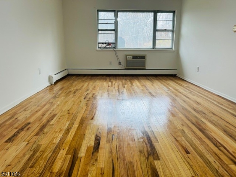29 Paterson Avenue Newton NJ 07860