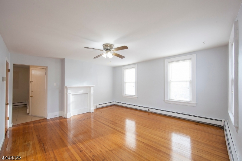 17 Gates Avenue Montclair NJ 07042