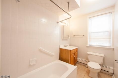17 Gates Avenue Montclair NJ 07042