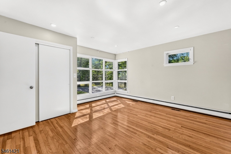 879 Vosseller Avenue Bridgewater NJ 08836