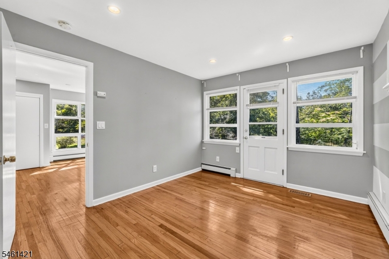 879 Vosseller Avenue Bridgewater NJ 08836