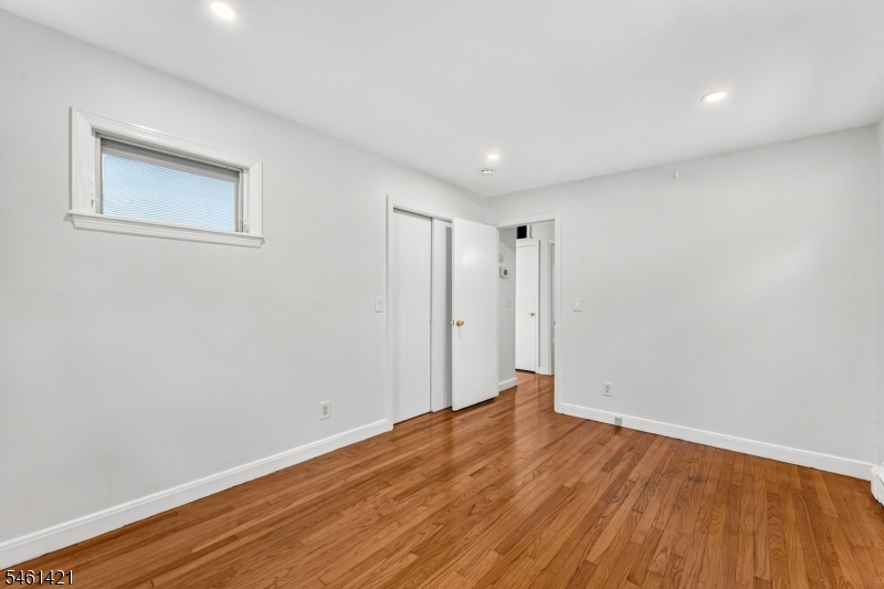 879 Vosseller Avenue Bridgewater NJ 08836