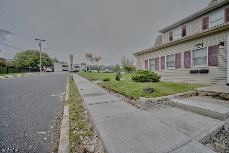47 Court Street Flemington NJ 08822