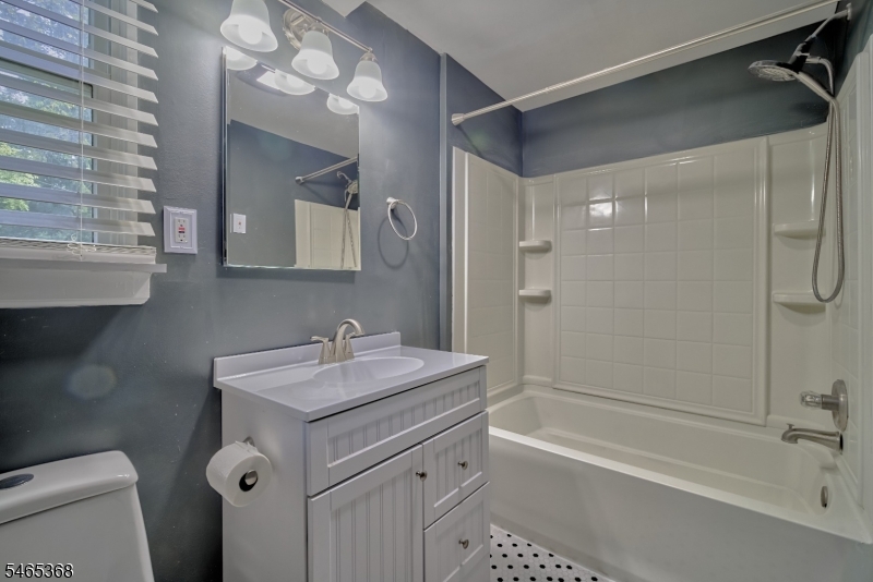 47 Court Street Flemington NJ 08822