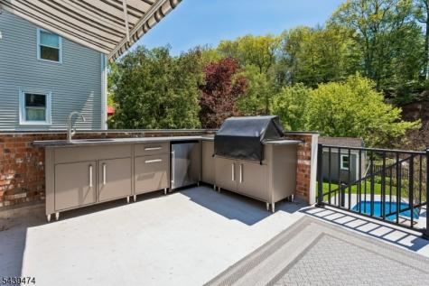 738 Springfield Avenue Summit NJ 07901